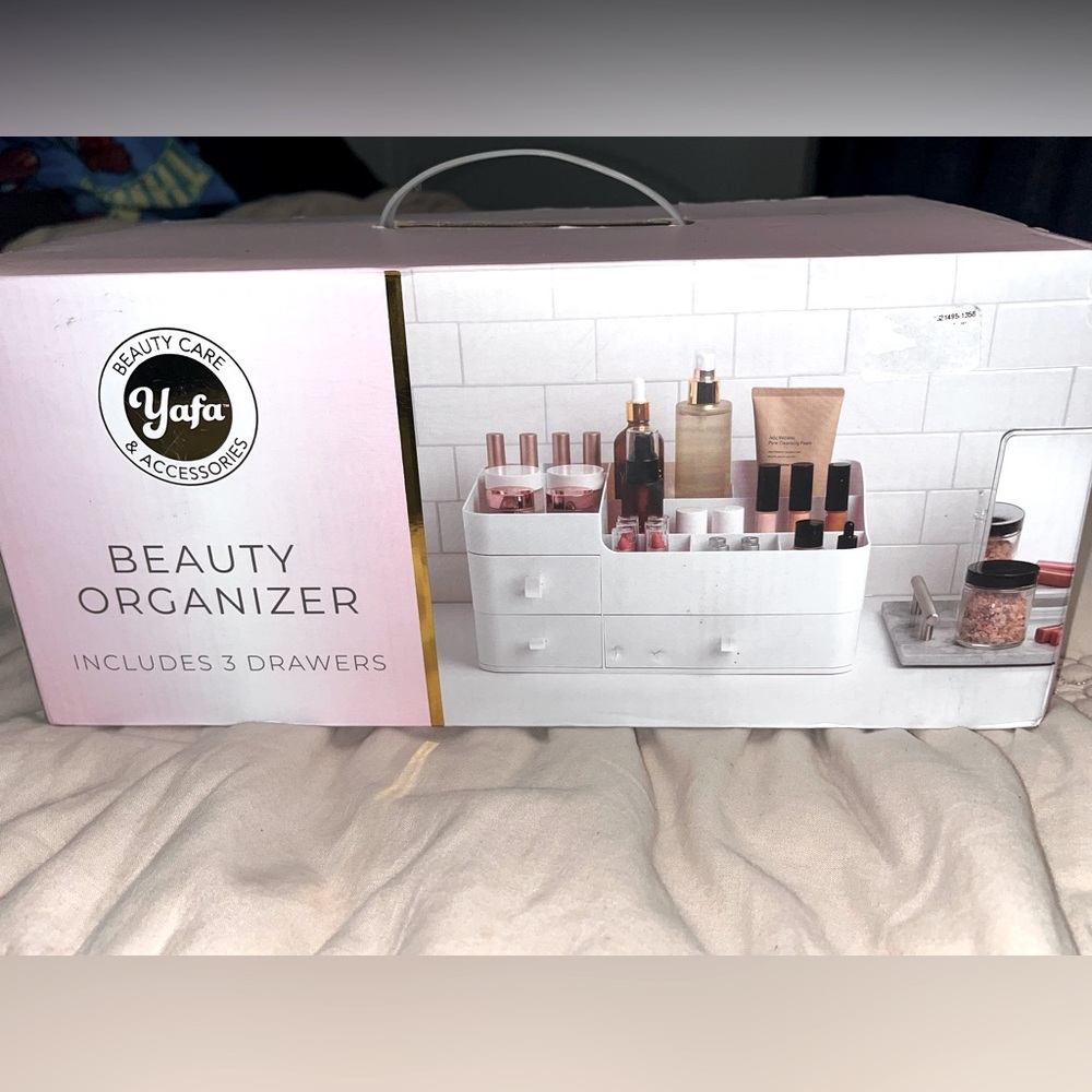 3 drawer bathroom/beauty organizer
